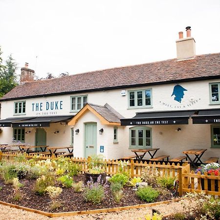 The Duke On The Test Bed & Breakfast Romsey Exterior photo