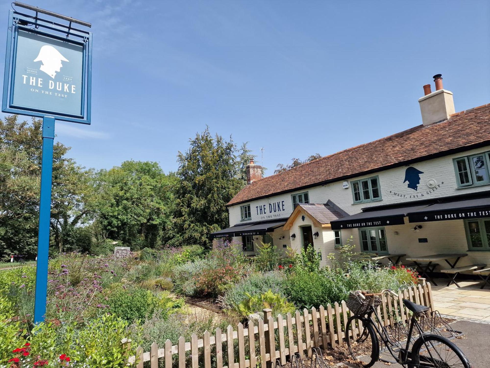 The Duke On The Test Bed & Breakfast Romsey Exterior photo